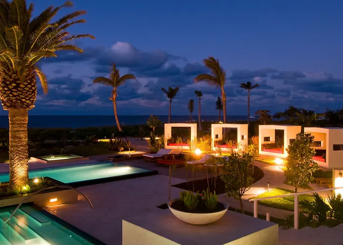 Grace Bay Club